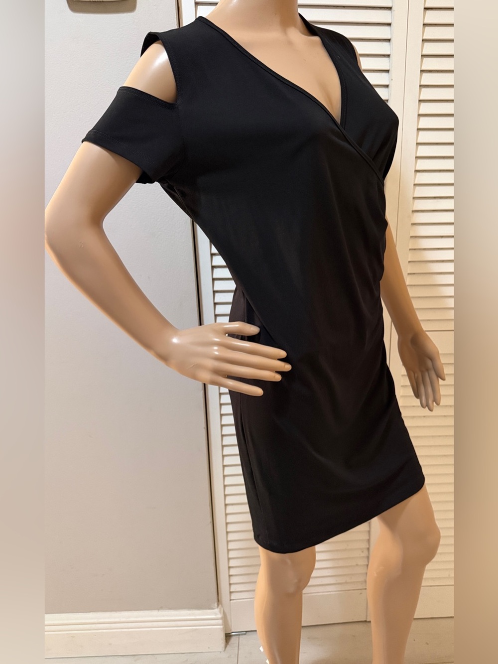 Clara Sun Woo Black Bare Shoulder Wrap Dress Stretch Travel Knit Size  S